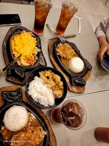 WAROENG STEAK & SHAKE CIPUTAT JAKARTA