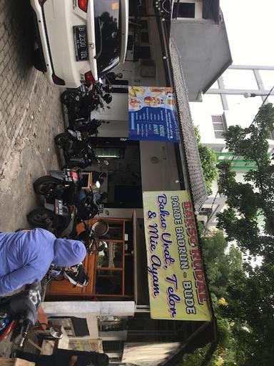 MIE AYAM DAN BAKSO RUDAL PAKDE BADRUN