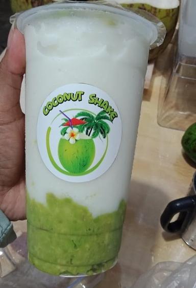 COCONUT SHAKE KELAPA DUA