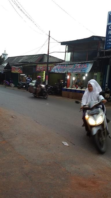 CORNER KEBAB - LAPANGAN TEMBAK