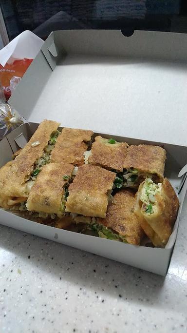 MARTABAK BANGKA JOE 717