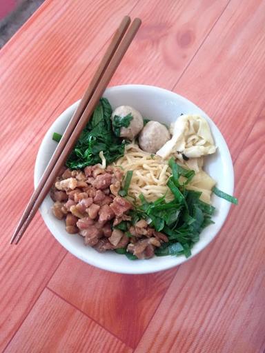 MIE AYAM BAKSO 76