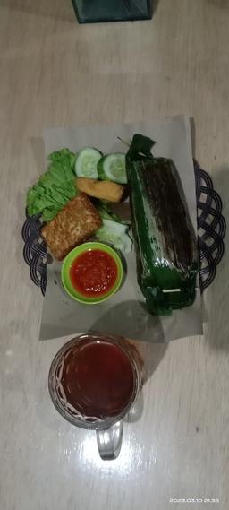 Photo's Nasi Bakar & Roti Bakar, Kedai Pratama