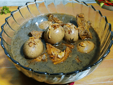 NASI UDUK SEMUR JENGKOL KHAS BETAWI