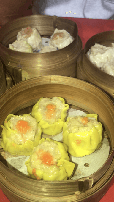 RED DIMSUM