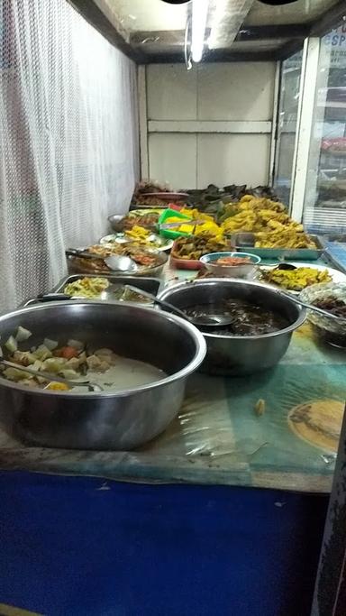 RUMAH MAKAN BETAWI HJ. AMIH