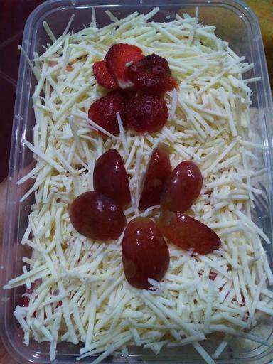 SALAD BUAH DIAN