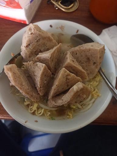 SOTO AYAM PONCOL - MBAH LIEM