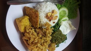 GUDEG JOGJA PLUS