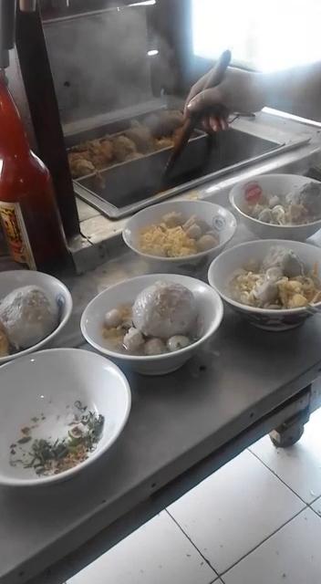 BASO BAROKAH DAN MIE AYAM BAROKAH