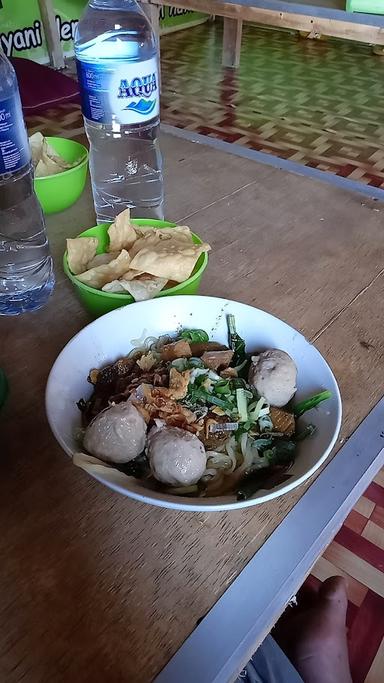 KEDAI BAKSO SAKINAH