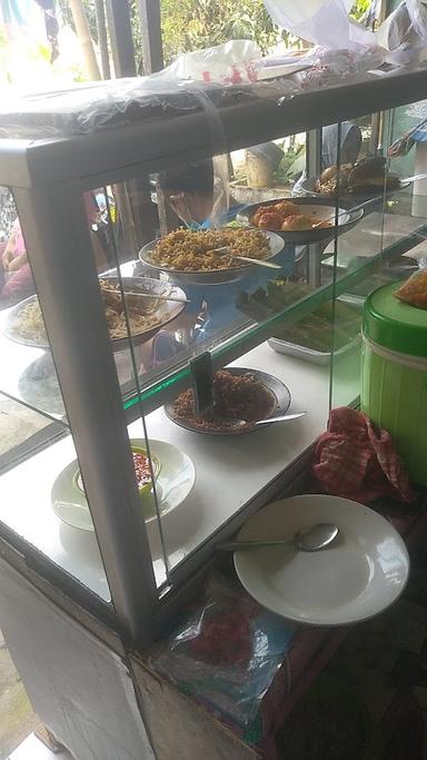 NASI UDUK MAMA FIKA