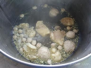 BAKSO SOLO MORO SENENG