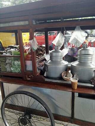 MIE BAKSO SOLO NUMANI