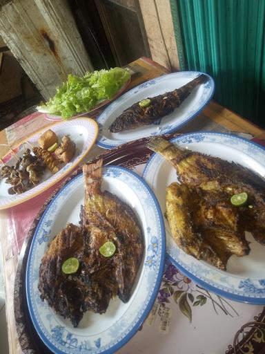 IKAN DAN AYAM BAKAR PANTURA MANG KOKO (PARATAG)