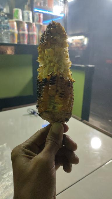 JAGUNG BAKAR MANIS PUNCAK