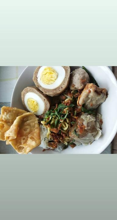 MIE AYAM BAKSO MALANG MAS KUN