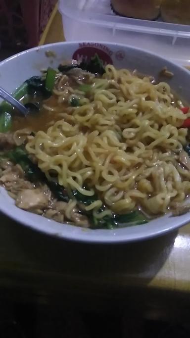 MIE AYAM SUGAN RAOS