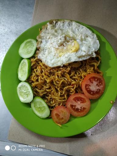 NASI GORENG MAS MALIK