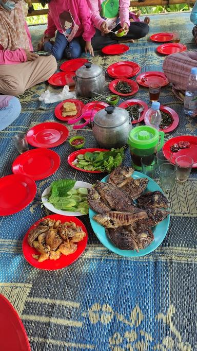 SAUNG LIWET IKAN BAKAR AZZAHRA CISARUA