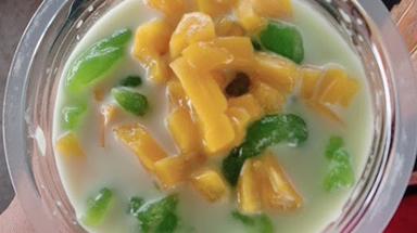 CENDOL BANDUNG DAN ES CREAM CINCAU AKI AANG