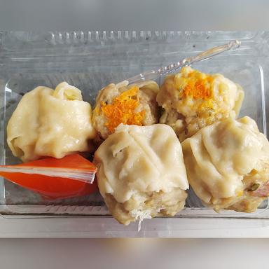 KANGEN DIMSUM 168 DEPAN ATM CENTRE, PASAR INTERMODA CISAUK, SAMPORA, SERPONG