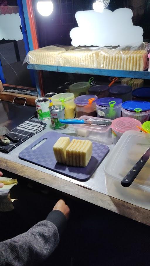 KEDAI ROTI BAKAR TERPESONA