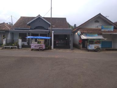 IPIT ROTI BAKAR & MARTABAK