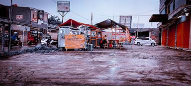 MARTABAK PAK AJI PERAPATAN CISEENG