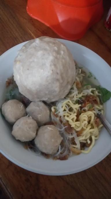 BAKSO TAK TERDUGA