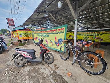 SEAFOOD LAMONGAN MEGILAN