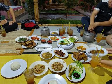 RUMAH MAKAN ABAH CIANJUR OUTLET CISOKA