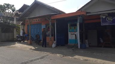 KEDAI CIRANDOG SEBLAKERS