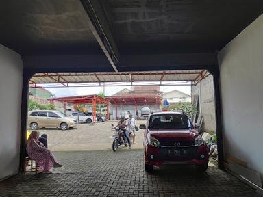 LEGACY CAR WASH & WARUNG LEGACY