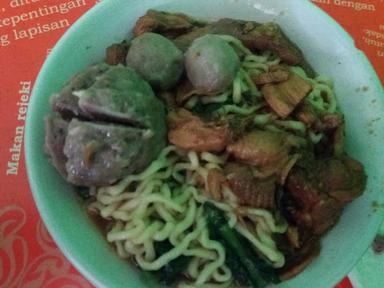 MIE BASO & MIE AYAM STAR MASTER CBM MAS MICO