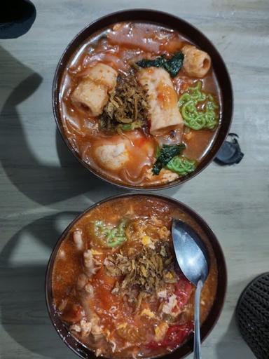 KEDAI SEBLAK & MIE RAMEN BUNDA YUNI