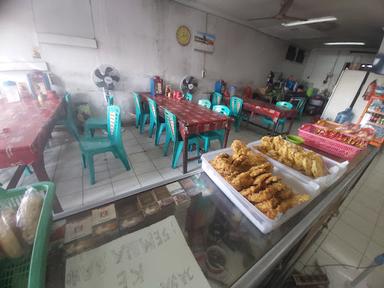 RUMAH MAKAN MASAKAN PADANG ROSE