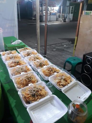 WARUNG BUBUR KACANG IJO&BUBUR AYAM MADURA MAS ACONG