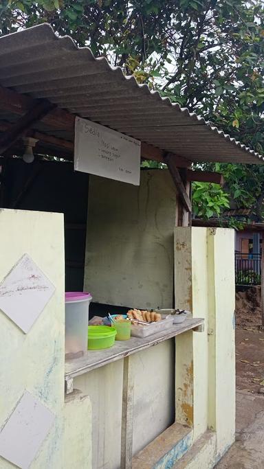 WARUNG NASI UDUK TEH ENTIN