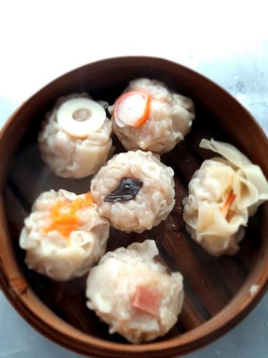 RZ. DIMSUM