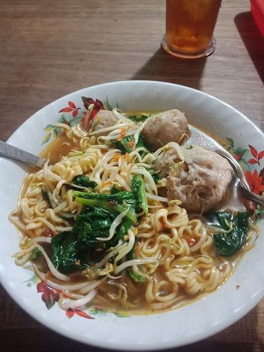 BASO BOROKOKOK