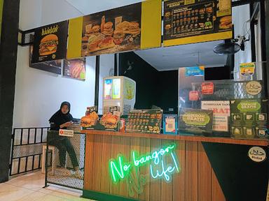 BURGER BANGOR PASAR CITEUREUP