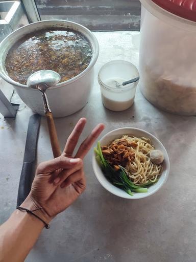 MIE AYAM SUMBER REZEKI