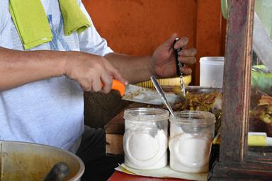 SOTO MANG ENGKOS