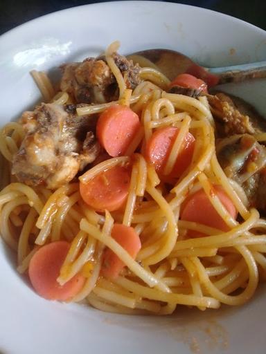 ANEKA SEBLAK, SPAGETI TULANG (SPATULA) & ANEKA GORENGAN