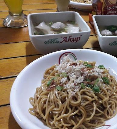 MIE BASO AKUP