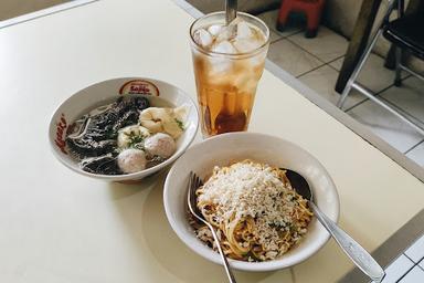 BAKSO  GAGAK  LEGENDA