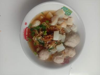 BASO MIE AYAM MAS PRAY