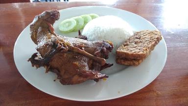 WAROENG BEBEK NGARASAN