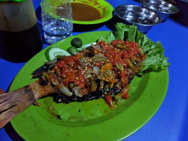 IKAN LAUT SAMBAL PESISIR